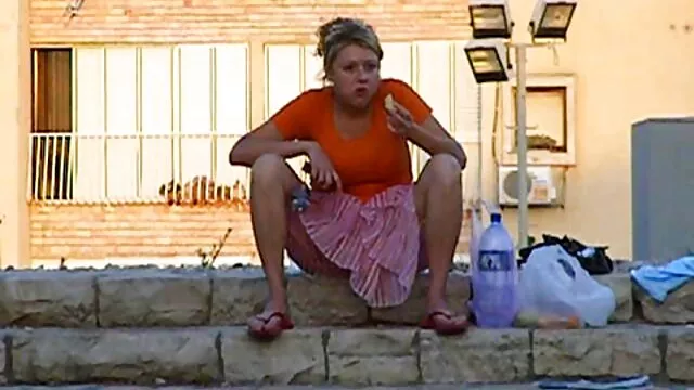 قهوه ها برای تولد خود یک کلینیک معدن قرار می فیلم نیمه سوپر سکسی دهند