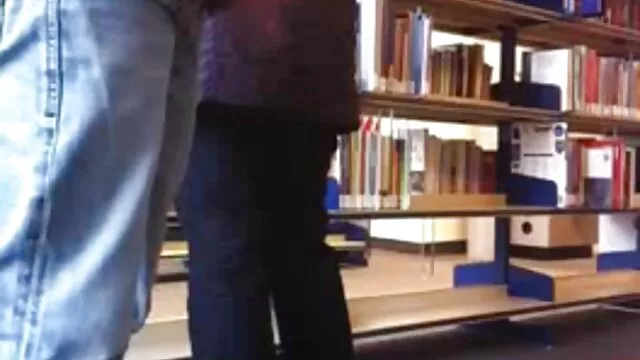 عمیق گرفتن عکس و فیلم سوپر سکس