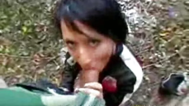 آمیزش در فیلم خارجی سوپر سکسی داخل روسپی خیابانی بدون گفتن h