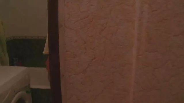 یک نوجوان بازیگوش با اندام آبدار خود معلمی باتجربه را اذیت می کند دانلود فیلم سوپر سکسی الکسیس تگزاس