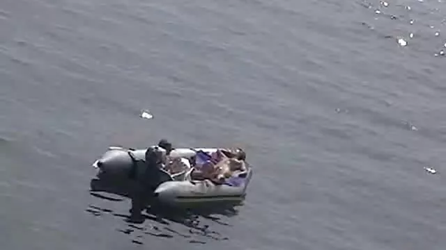 هاوانا زنجبیل در دهان فیلمسوپرکردی خود جمع می شود