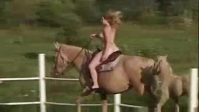 جین دارلینگ و دانلود فیلم سوپر سکسی بکن بکن جسیکا فیورنتینو رویاهای کثیف جسیکا شیطان را می بینند