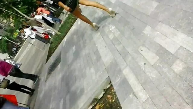 دختر اجازه دانلود فیلمهای سکسی وسوپر می دهد تا همکلاسی اش الاغش را لعنتی کند