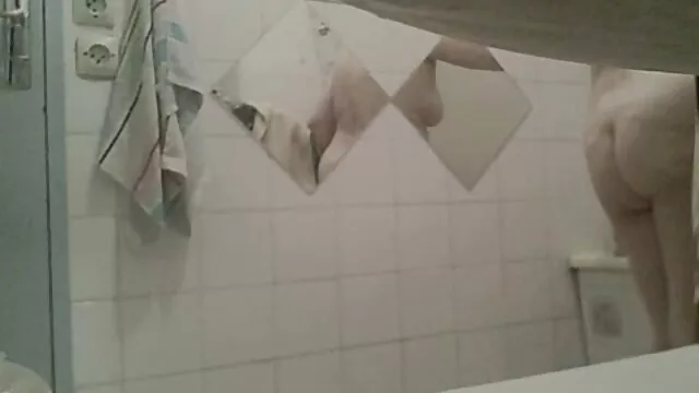 مرد طاس با خروس بزرگ خود را در یک زیبا فیلم سوپر خواهرو برادر