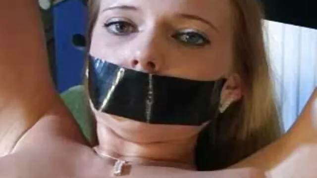 دانش آموزان فیلم سوپر سکسیایرانی سکسی صحنه هالووین 3 را جشن می گیرند